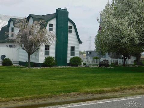 3767 Laporte, Hemlock, MI 48626 photo 1