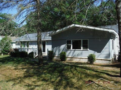 5299 E 28th, Au Gres, MI 48703 photo 1
