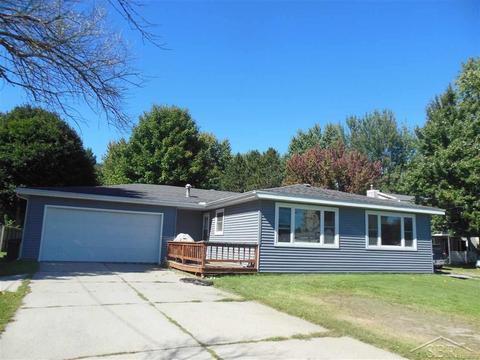 566 S Hemlock, Hemlock, MI 48626 photo 1
