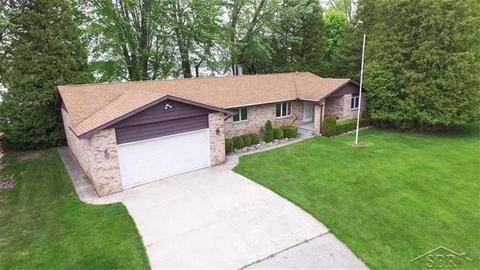 355 E Grace Ct, Hope, MI 48628 photo 1