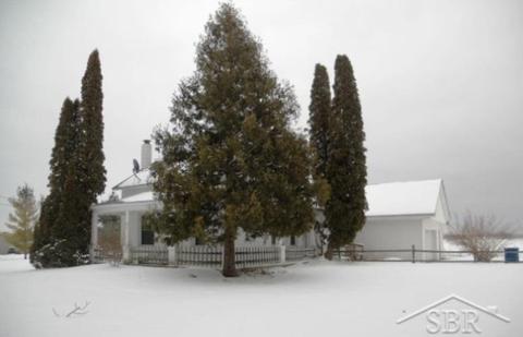 302 E Baker Rd, Hope, MI 48628 photo 1