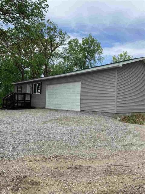 1215 E Burt, Burt, MI 48417 photo 1