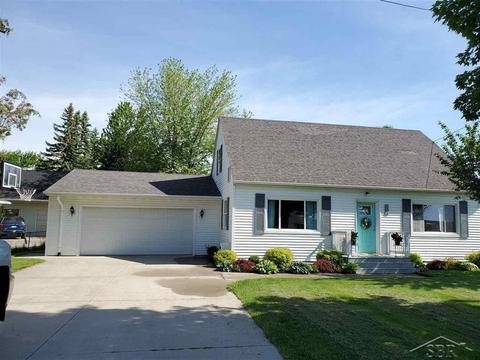 398 E Perkins, Merrill, MI 48637 photo 1