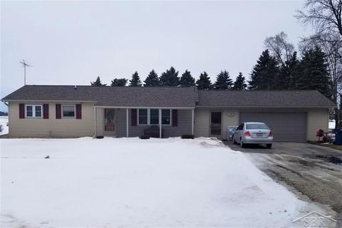 669 E North Boutell, Kawkawlin, MI 48631 photo 1
