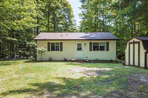 1675 Maple Pt, Beaverton, MI 48612 photo 1