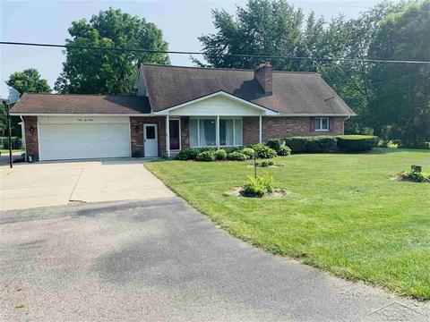 4640 Baker, Bridgeport, MI 48722 photo 1