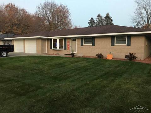 3079 E Navaho Trl, Hemlock, MI 48626 photo 1