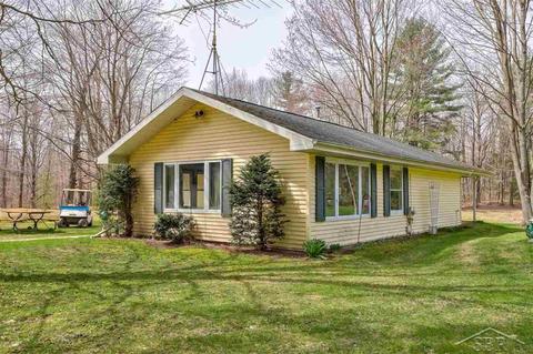 1696 E Baker Rd, Hope, MI 48628 photo 1