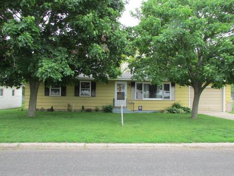 133 E Grant St, Bronson, MI 49028 photo 1