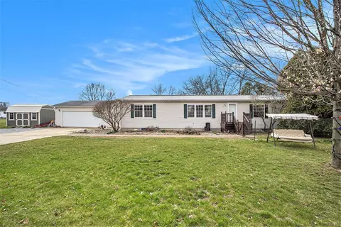322 Nash Rd, Coldwater, MI 49036