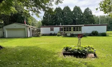 486 S Butcher Rd, Coldwater, MI 49036
