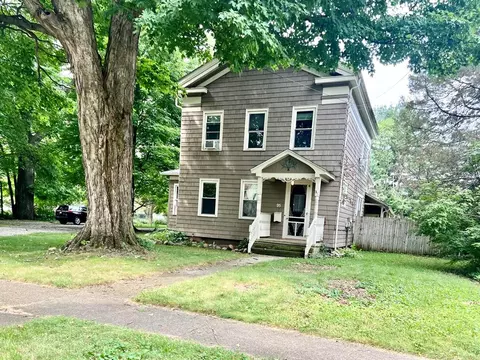 95 N Fremont St, Coldwater, MI 49036