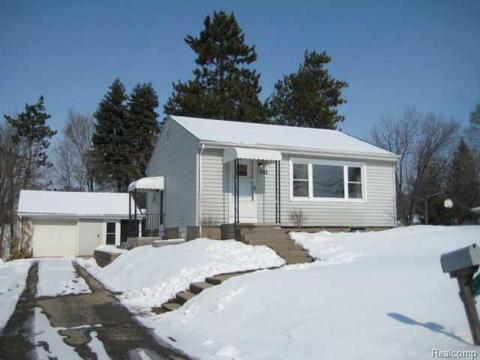 302 W Madison, Dewitt, MI 48820 photo 1