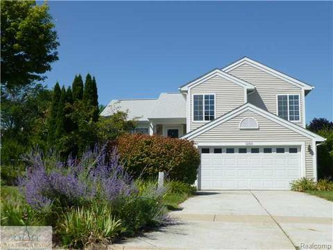 12900 Ontonagon, Dewitt, MI 48820 photo 1