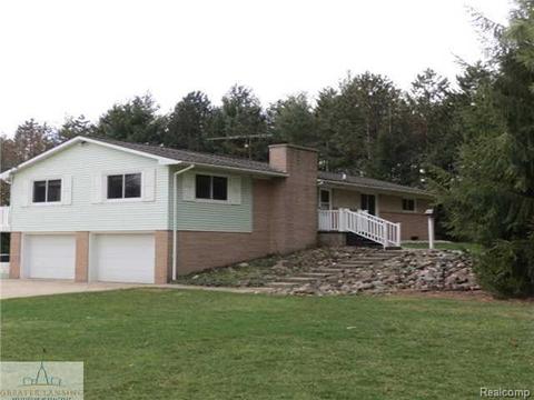 1060 E Maple Rapids Rd St, Saint Johns, MI 48879 photo 1