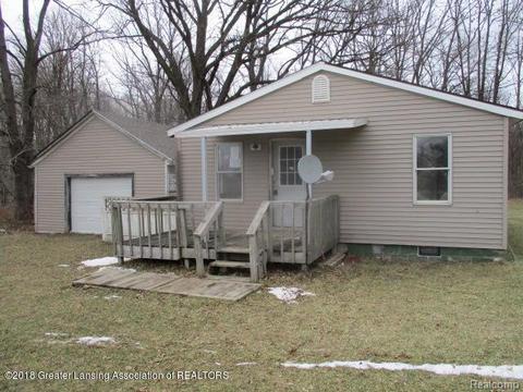 3225 S Lyons Rd, Lyons, MI 48851 photo 1