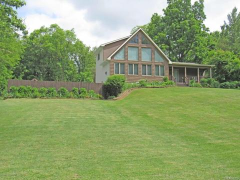 6185 Sleight Rd, Bath, MI 48808 photo 1