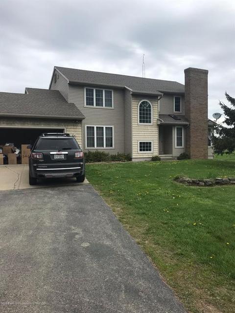 9213 Coleman Rd, Haslett, MI 48840 photo 1