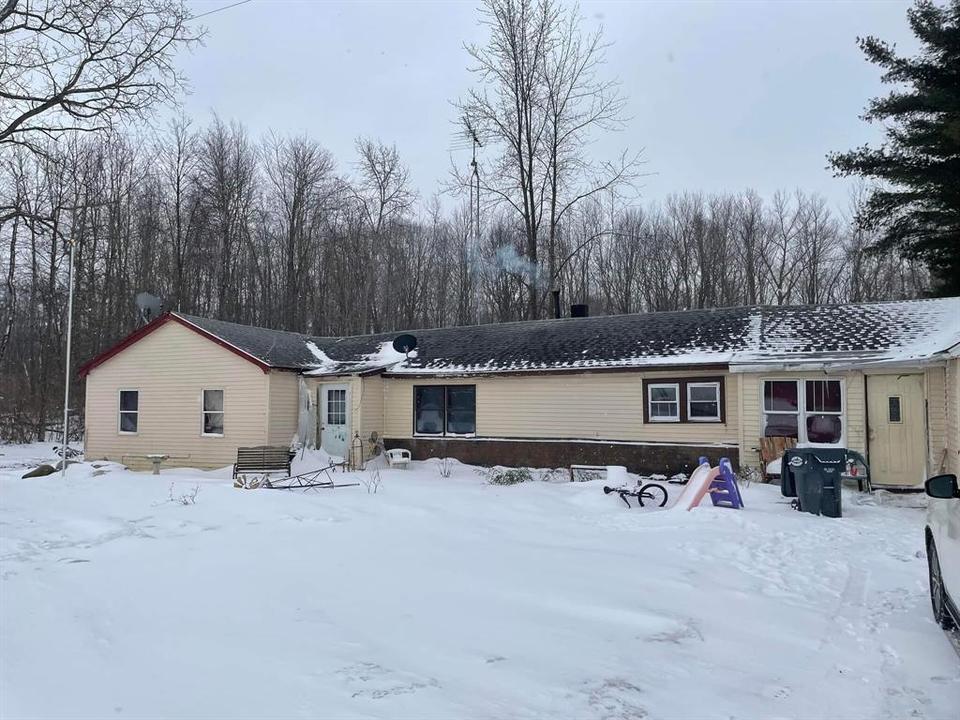 65769 M 43, Bangor, MI 49013 1 photo MLS 65022005189 Movoto