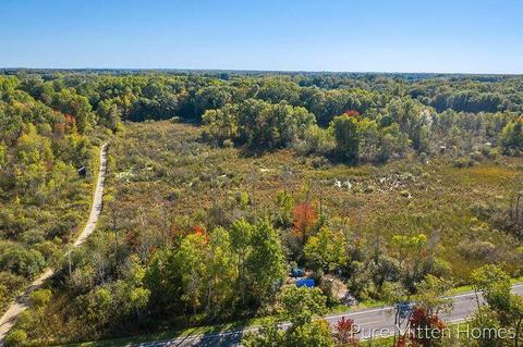 8564 Becker St, Cedar Springs, MI 49319 photo 1