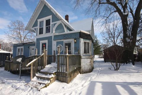 910 3rd St, Three Rivers, MI 49093 photo 1