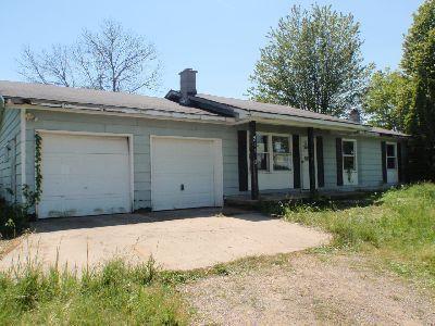21383 Hampton Rd, Three Rivers, MI 49093 photo 1