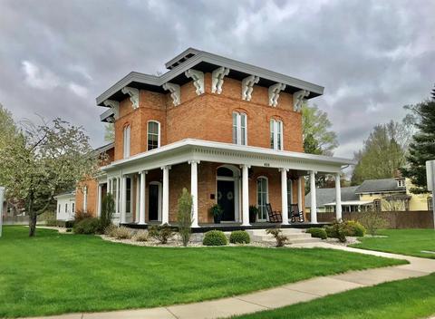 625 S Washington St, Constantine, MI 49042 photo 1