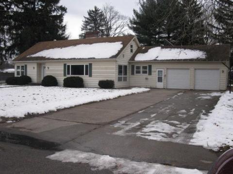 815 White Pigeon Rd, Constantine, MI 49042 photo 1