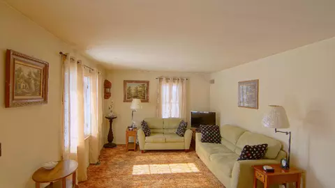 304 Remus Dr, Buchanan, MI 49107 photo 1