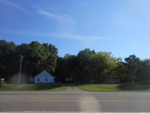 8729 Old Us 31, Oronoko, MI 49103