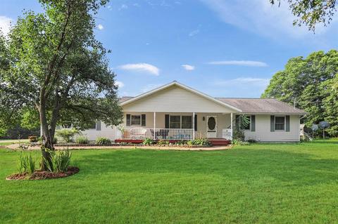 770 109th Ave, Plainwell, MI 49080 photo 1