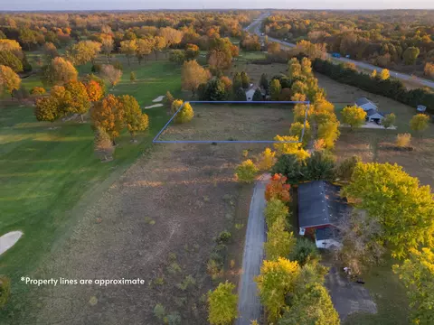 2787 Peachtree Lane Unit Ln #4, Hagar, MI 49022