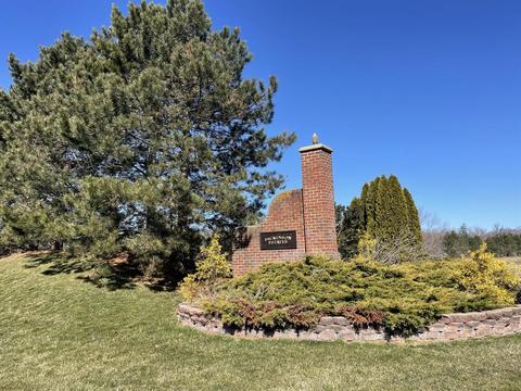 Dickinson Court, St. Joseph, MI 49085
