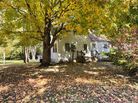603 Monroe St, Niles, MI 49120 photo 1