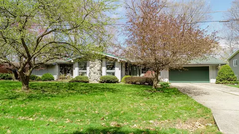 3829 Tamarack Dr, Hagar, MI 49038