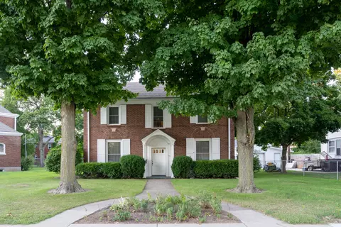 125 Kline St, Benton Harbor, MI 49022