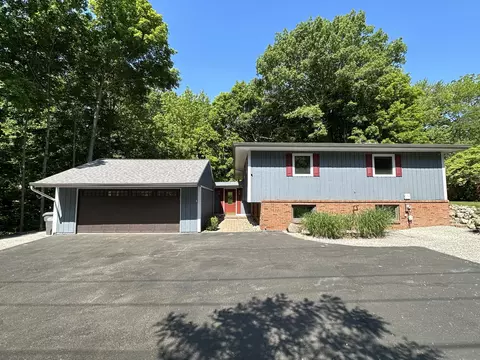 2400 Washington Ave, St. Joseph, MI 49085