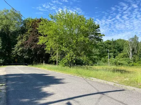 34494 West St, Covert, MI 49043