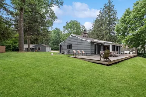 10668 Range Line Rd, Berrien, MI 49103