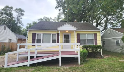 220 Hastings Ave, Benton Harbor, MI 49022