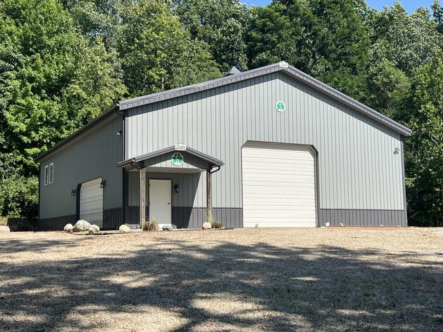 66168 Dolans Ave, Porter, MI 49095