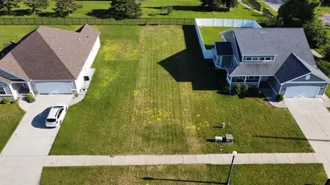 330 Market Pl, Benton Harbor, MI 49022