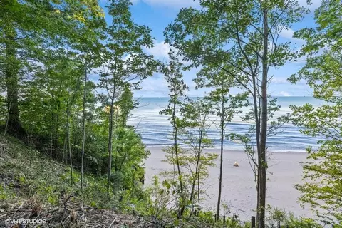 6054 Dune Path, Hagar, MI 49038