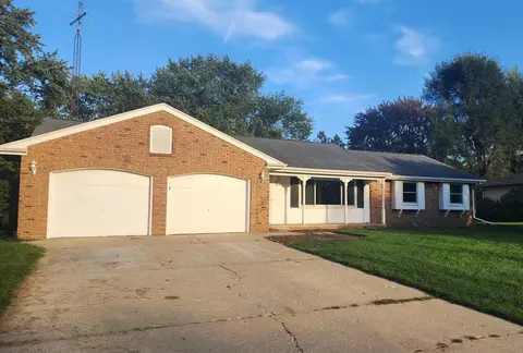 3061 Windsor Dr, St. Joseph, MI 49085