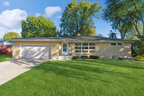 791 Clemens Ave, St. Joseph, MI 49085