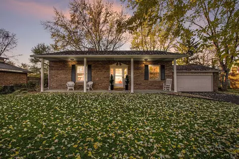 342 Timber Dr, Coloma, MI 49038