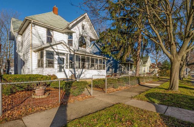 1319 Michigan Ave, St. Joseph, MI 49085