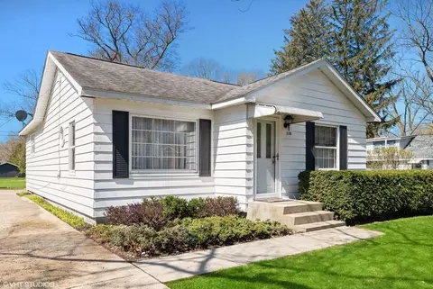 118 S Norton St, New Buffalo, MI 49117