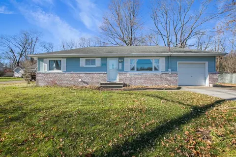 1816 Sunside Byway, Niles, MI 49120