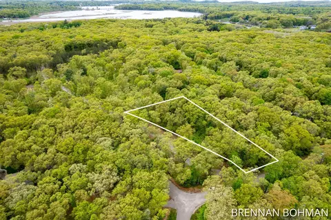 Gesh Trail, Saugatuck, MI 49453